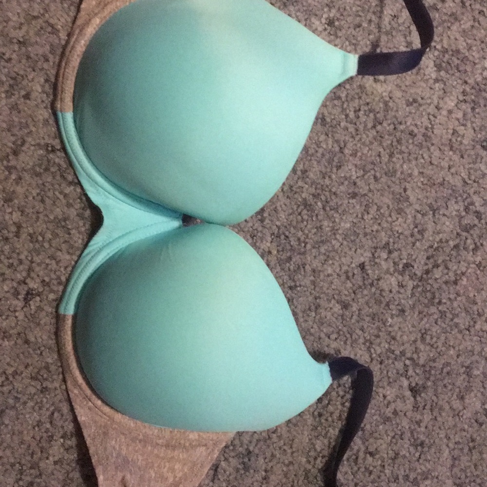PINK bra